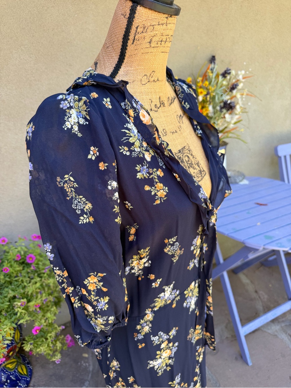 Reformation Brook Vittoria Floral Midi Dress - Picture 11 of 17
